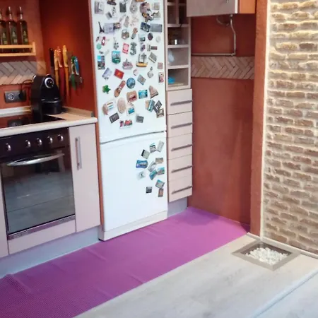 Cosy Double + Private Bathroom Center Seville